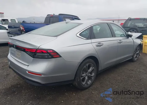 2024 Honda Accord Ex z USA, uszkodzony, nr VIN 1HGCY1F3XRA048952